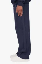 Marineblauer Boxy-Fit-Trainingsanzug in Dropsize-Größe