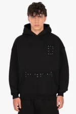 DROPSIZE Oversized Hoodie mit Nietenaufnäher